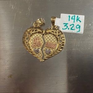 14 karat gold TE amo / I love you split charm